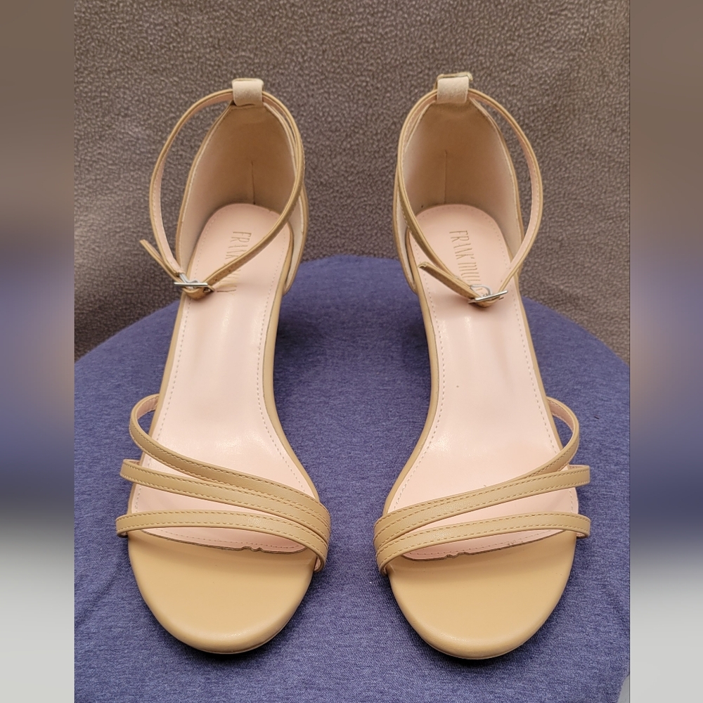 Frank Mully Nude Strappy Heels Size 11 Kitten Heel Ankle Strap Sandals Pre-owned